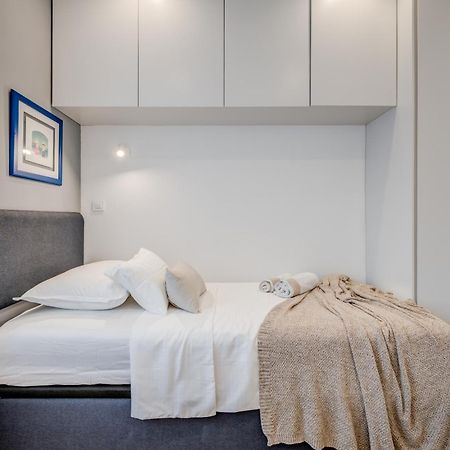 Top Location! Spacious Lux Apartment -5 Min From Beach & Centre Split Bagian luar foto