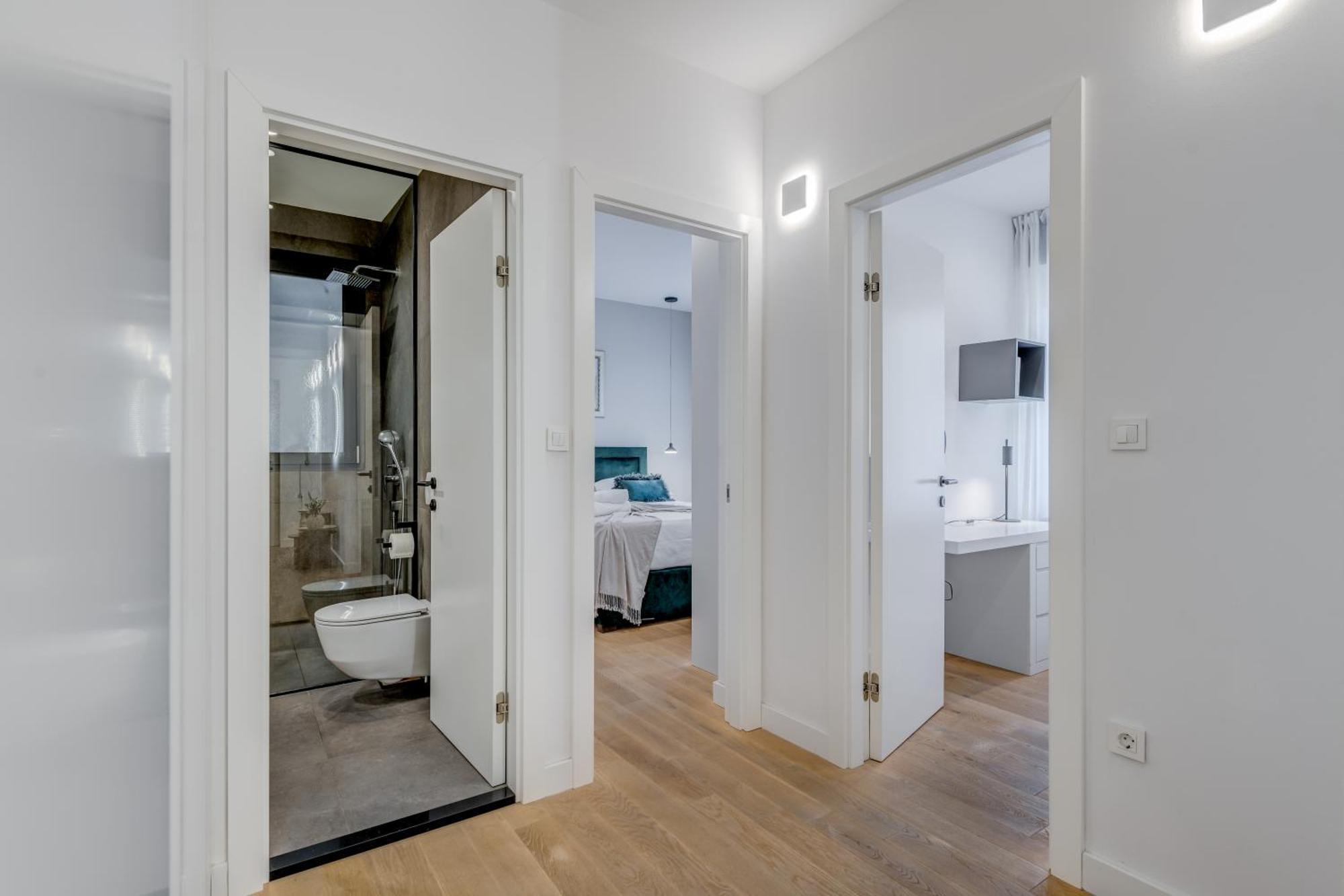 Top Location! Spacious Lux Apartment -5 Min From Beach & Centre Split Bagian luar foto