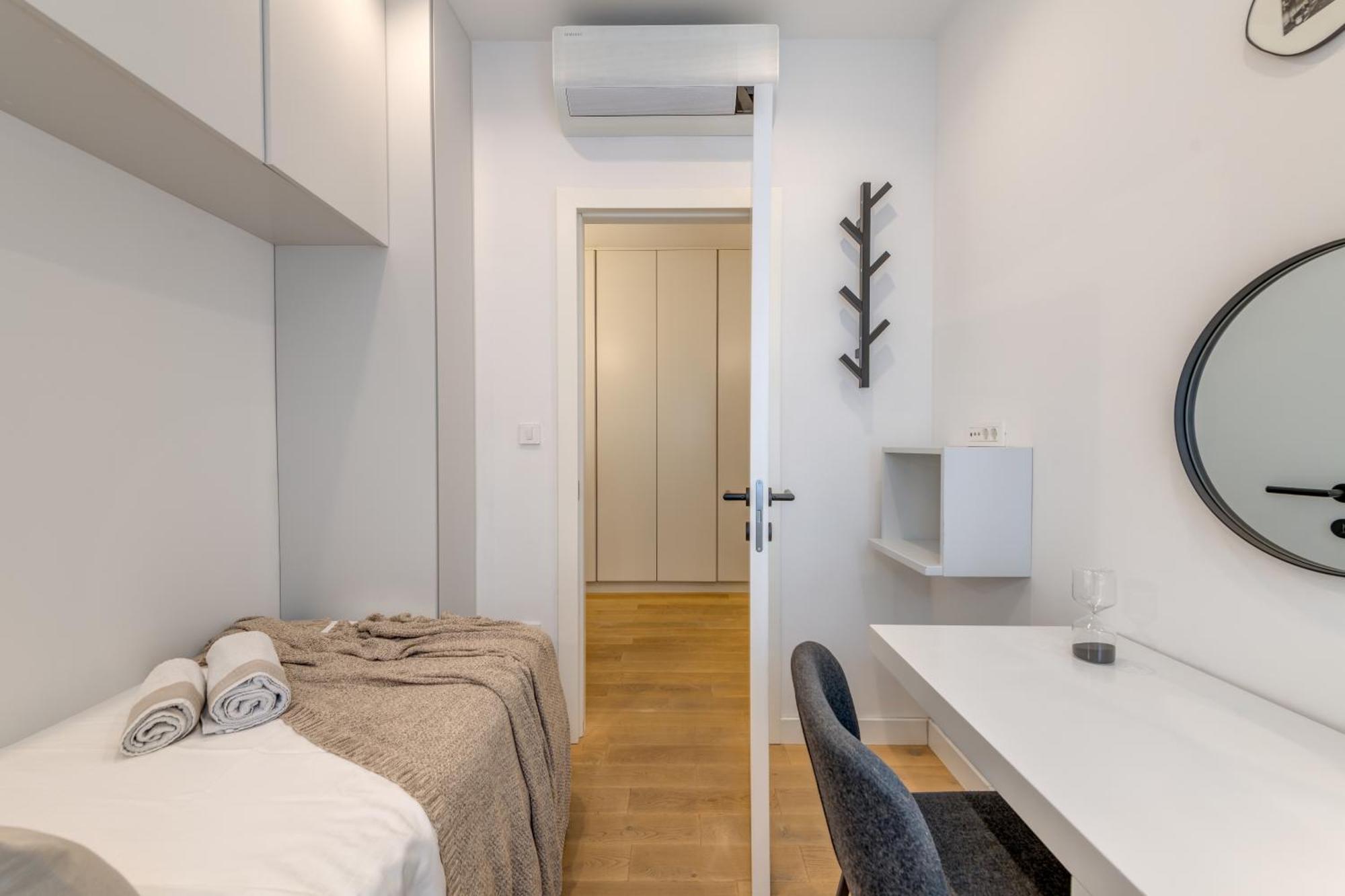 Top Location! Spacious Lux Apartment -5 Min From Beach & Centre Split Bagian luar foto