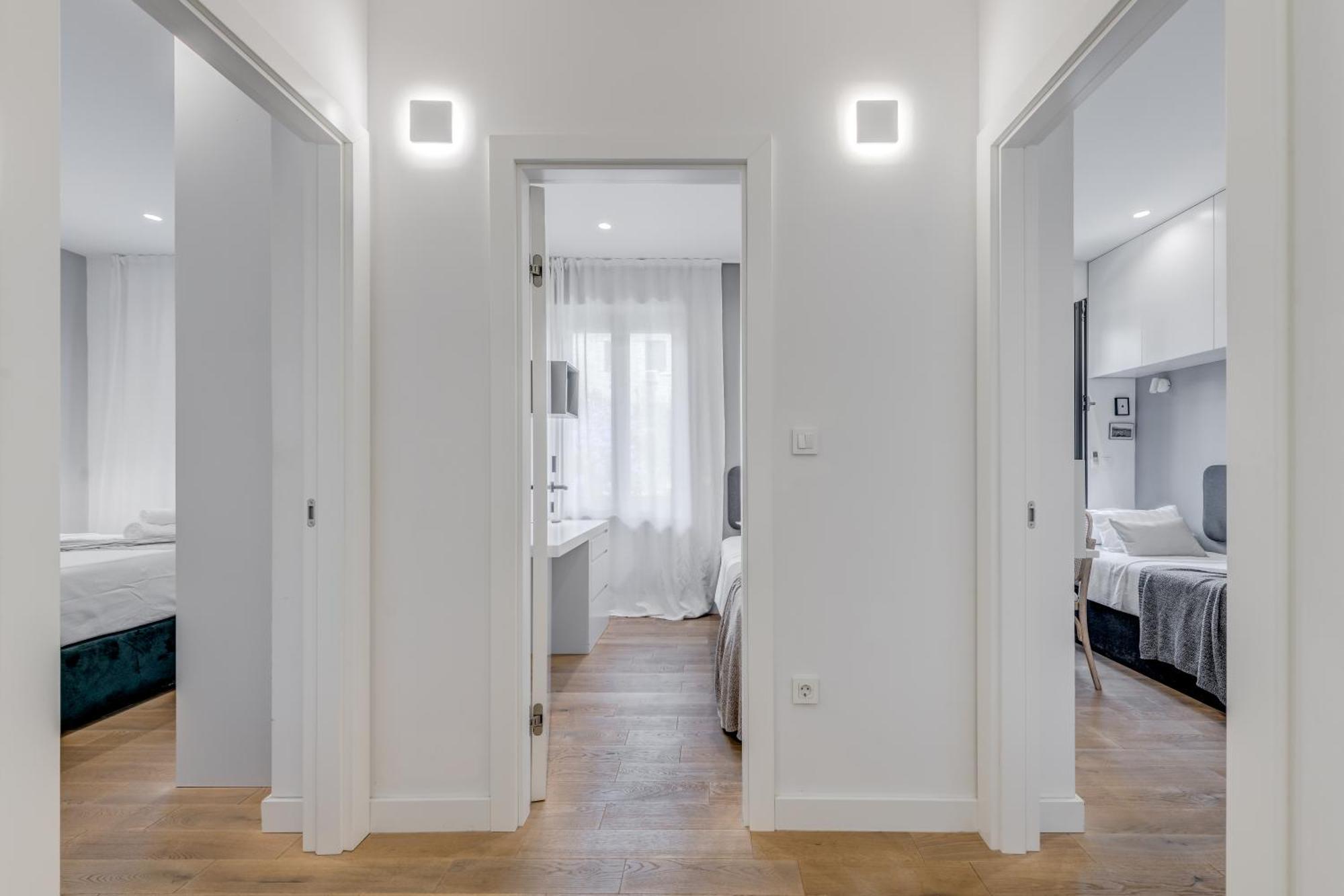 Top Location! Spacious Lux Apartment -5 Min From Beach & Centre Split Bagian luar foto
